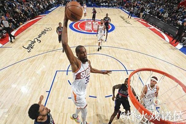 疯狂打铁！加兰底角三分还是不进，上半场三分9中0一个不进